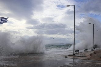 Έρχεται Γροιλανδικός αντικυκλώνας τις πρώτες μέρες του 2025 - Τι καιρό θα κάνει στην Ελλάδα