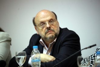 Ευάγγελος Αντώναρος: Θετικός στον κορονοϊό ο πρώην κυβερνητικός εκπρόσωπος