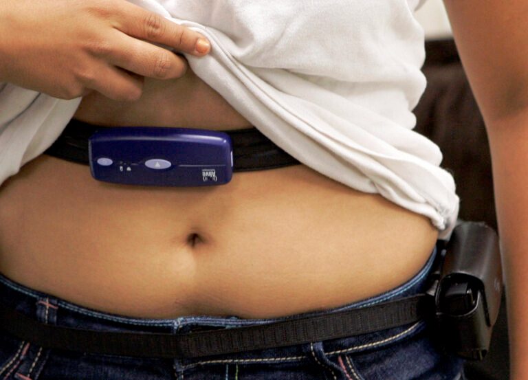 Γυναίκες και «κοιλιά του αλκοόλ»: Τι πρέπει να προσέχουμε