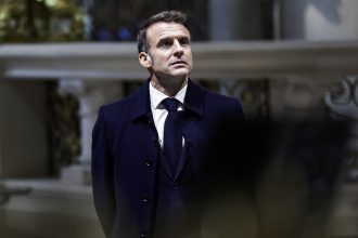 Γαλλία: Στο στόχαστρο επικρίσεων ο Μακρόν για «ρατσιστικές» δηλώσεις του - Διαψεύδει το Ελιζέ