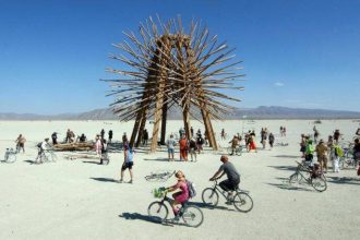 Ακυρώνεται για πρώτη φορά το δημοφιλές φεστιβάλ Burning Man