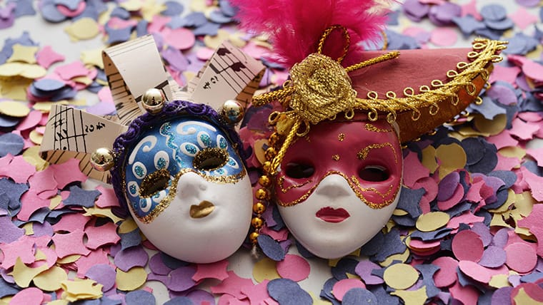 Αίγιο: Αποκριάτικος χορός από τον Σύλλογο Κεφαλλήνων