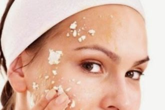 Κρεμμύδι και πληγούρι κατά της ακμής