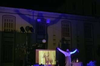 Το "Ανυπότακτο Αγρίνιο" τίμησε την είσοδο του ΕΛΑΣ στην πόλη με την παράσταση «Άρης»