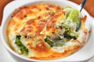 Συνταγή για μπρόκολο ογκρατέν διαίτης στο πι και φι!