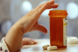 Έπαθε το παιδί σου δηλητηρίαση; Μάθε τι πρέπει να κάνεις αμέσως