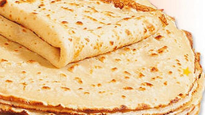 Η πιο εύκολη συνταγή για γλυκές κρέπες με ζαχαρούχο γάλα!