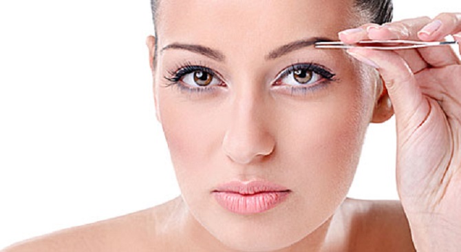 Κοκκίνησε το δέρμα σου μετά από το βγάλσιμο φρυδιών; Να τι πρέπει να κάνεις!