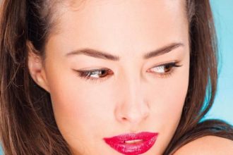 Έτσι θα παραμείνει το μακιγιάζ σου αναλλοίωτο στον καύσωνα!