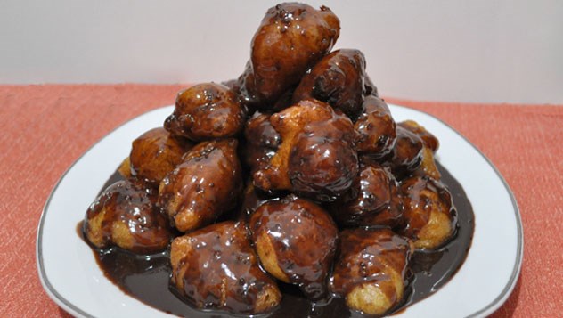 Σπιτικοί σοκολατένιοι λουκουμάδες για παιδιά!