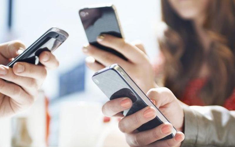 Κινητό: Δες τι μπορείς να πάθεις από την συχνή χρήση του