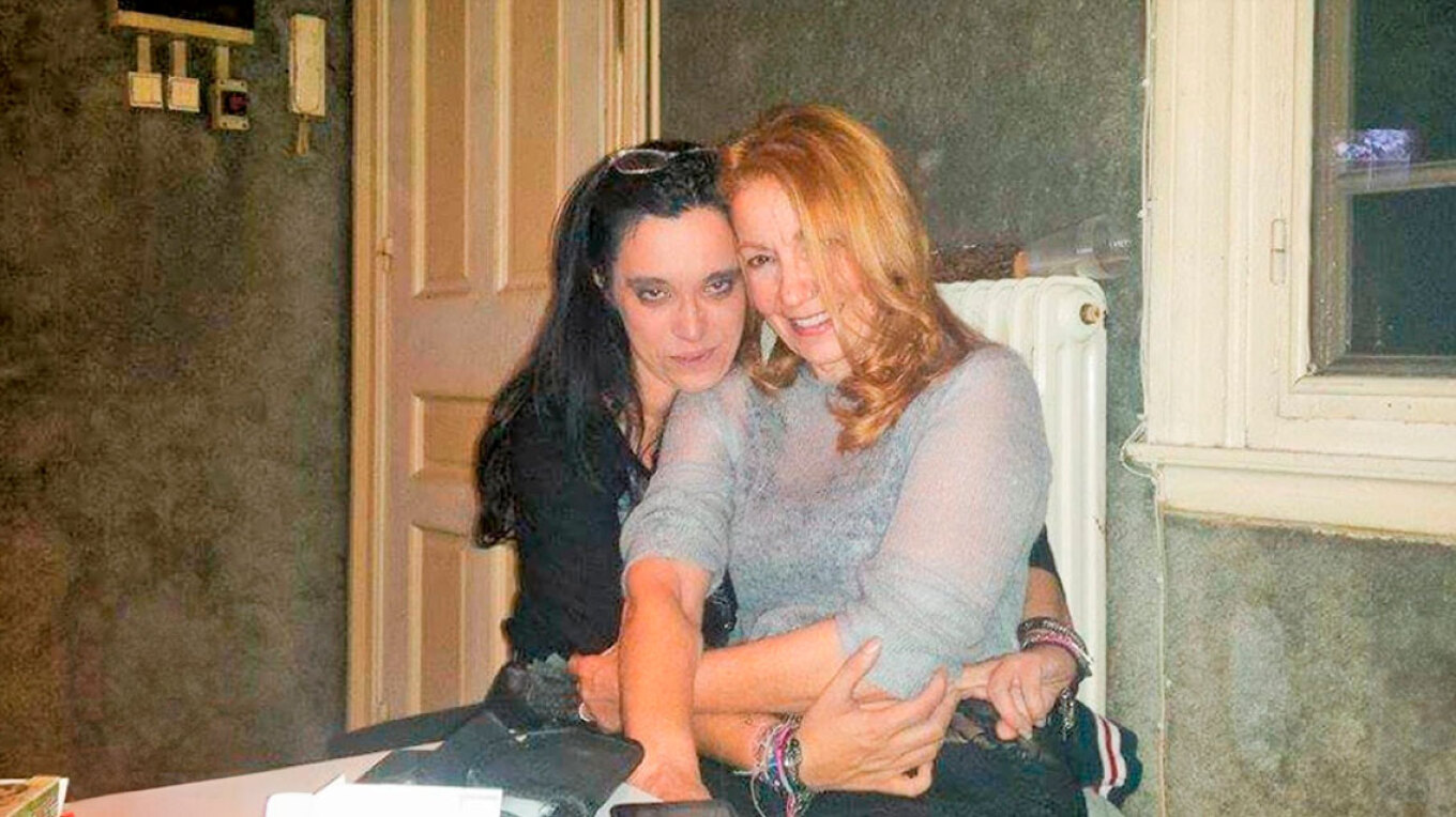 Πέμη Ζούνη: Καταδικάστηκε η πρώην συνεργάτιδά της για την υποτιθέμενη συνεργασία με τον Ανγκ Λι