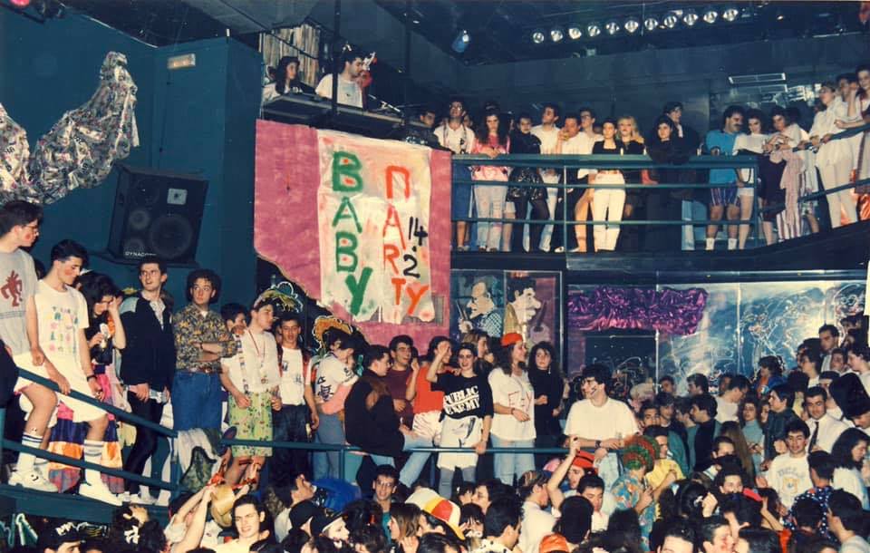 Η δεκαετία 80-90 του Πατρινού Καρναβαλιού μέσα από μοναδικά ντοκουμέντα! Δείτε τα ΒΙΝΤΕΟ και αναπολήστε όπως κι εμείς... μέρες που ναι!