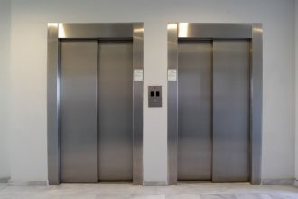 Παράταση για την αντικατάσταση ασανσέρ - Ανάσα για ιδιοκτήτες και διαχειριστές