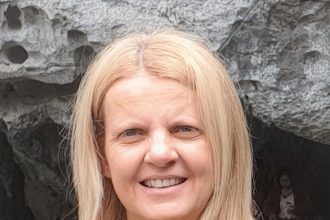 Εύα Αθανασοπούλου: Προμήθεια βιβλίων μειωμένου αναγνωστικού ενδιαφέροντος για την Δημοτική Βιβλιοθήκη