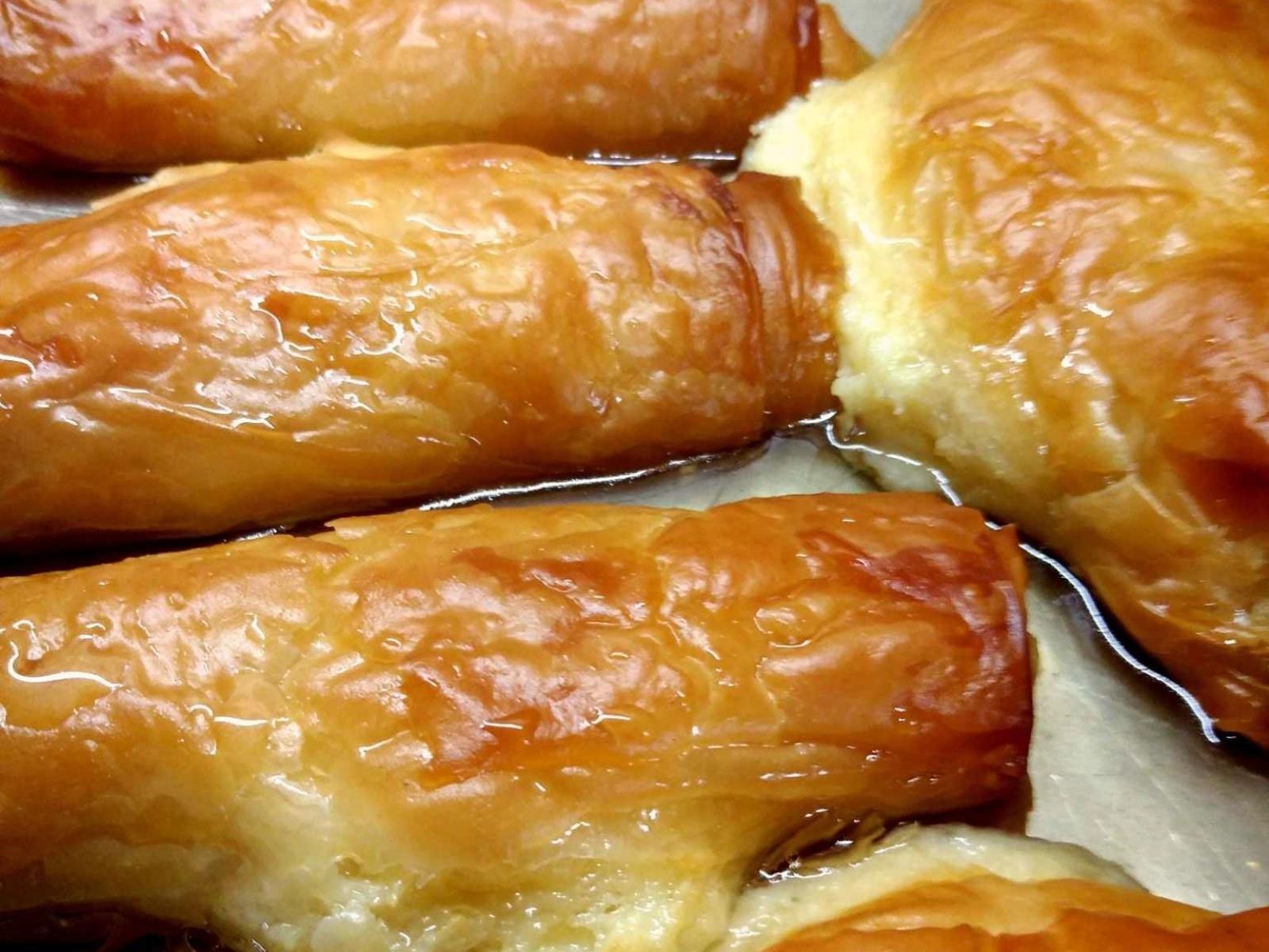 Ατομικά ρολάκια κρούστας με κρέμα