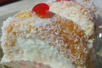 Ατομικές Χριστουγεννιάτικες πάστες με ινδοκάρυδο