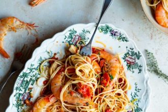 Γαριδομακαρονάδα στο λεπτό