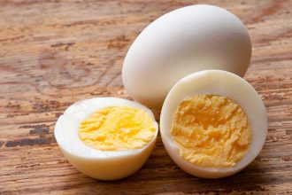 Το πασίγνωστο τρόφιμο που μπορεί να βοηθήσει τα παιδιά να ψηλώσουν