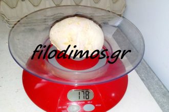 Αιγιάλεια: Η κότα με το πιό...βαρύ αυγό