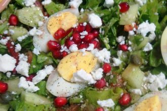 Αυγοσαλάτα με ρόδι