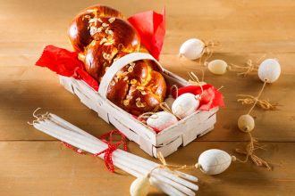 Τσουρέκι κλασικό