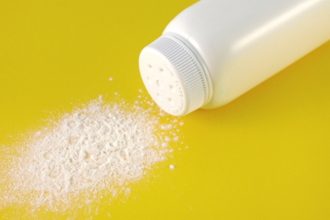 Πέντε άγνωστες χρήσεις της παιδικής πούδρας