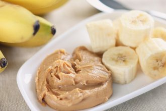 Παγωτό με μπανάνα και φυστικοβούτυρο ΒΙΝΤΕΟ