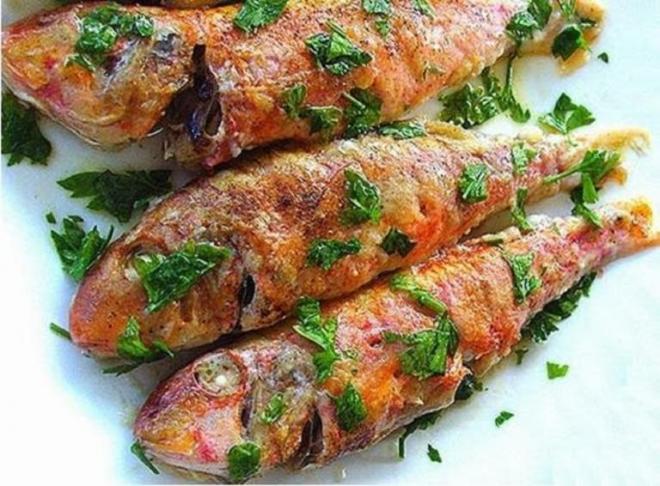 Σήμερα του Σωτήρος φτιάχνουμε μπαρμπούνια μαρινάτα