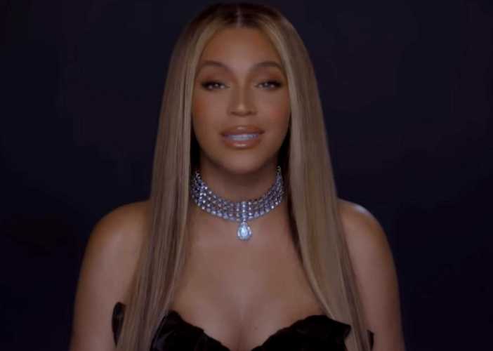 5 fashion tips από τη Beyoncé