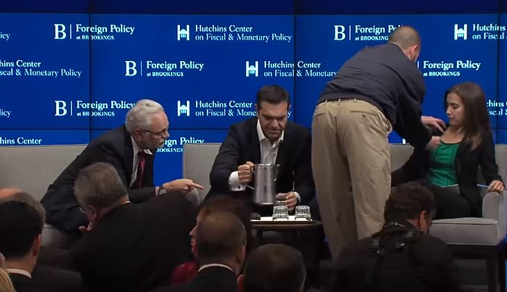 Η μετάφραση που αρνήθηκε ο Τσίπρας στις ΗΠΑ - ΒΙΝΤΕΟ