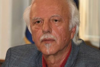 «Κάτω τα ξερά σας από το ανθυγιεινό»