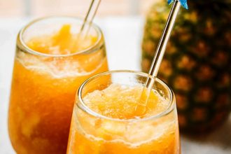 Κρύο τσάι με ανανά