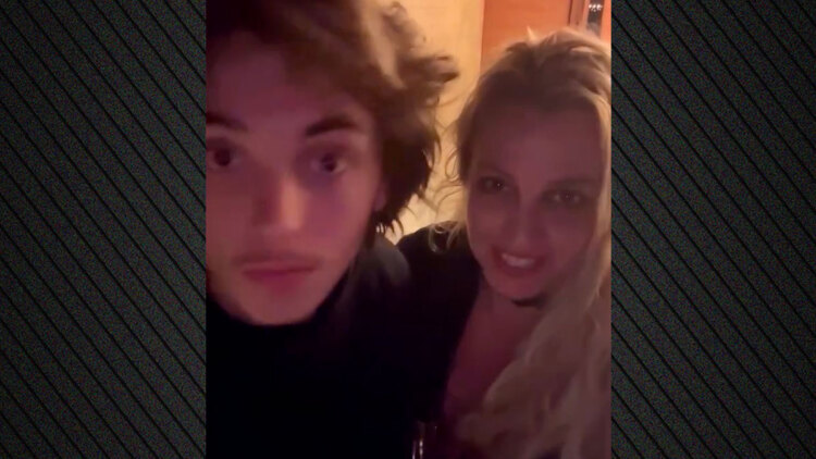 Μπρίτνεϊ Σπίαρς: Έκανε Χριστούγεννα με τους γιους της μετά από δύο χρόνια χωριστά - Δάκρυα χαράς, ευχαριστώ Χριστέ μου, γράφει