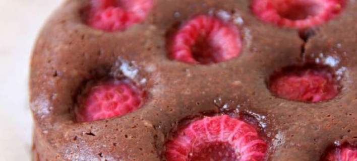 Brownie με βατόμουρα