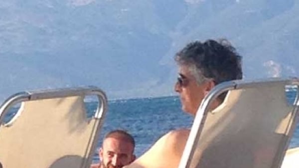 Για μπάνιο σε παραλία του Αιγίου ο Χολιγουντιανός σκηνοθέτης Αλεξάντερ Πέιν - ΦΩΤΟΓΡΑΦΙΕΣ