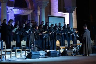 Πάτρα: Πλήθος κόσμου στην έναρξη των εκδηλώσεων για την Τίμια Κάρα - ΦΩΤΟ