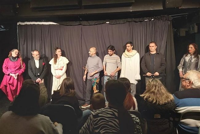 Πάτρα: Η παράσταση «Μαυροδάφνη» συναντά το Καρναβάλι