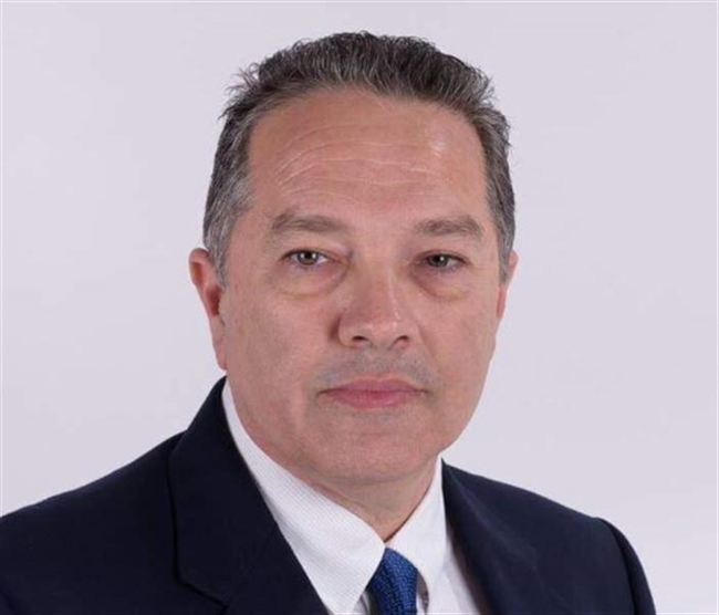 Δήμος Πατρέων, πλατεία Καλλιπάτειρας και ιδεολογικό ξεγύμνωμα