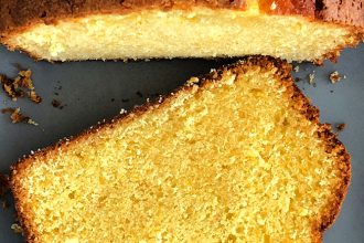 Κέικ πορτοκαλιού με ελαιόλαδο