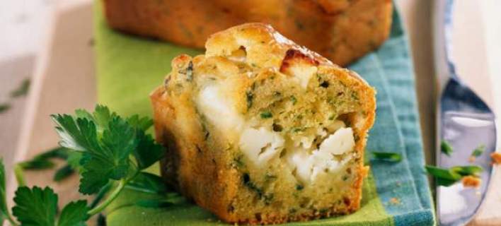 Πίτα με κολοκυθάκι και φέτα, χωρίς φύλλο