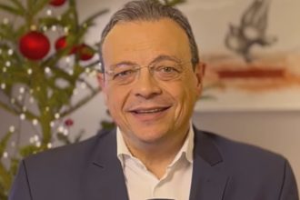 Το χριστουγεννιάτικο μήνυμα του προέδρου του ΣΥΡΙΖΑ – «Να κάνουμε τις ευχές μας πράξεις»