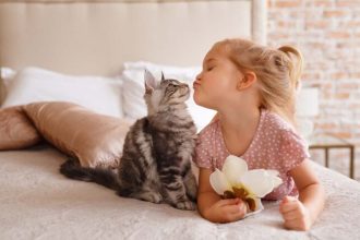 Αλλεργίες: Ο χνουδωτός σύμμαχος που μπορεί να προστατεύσει το παιδί