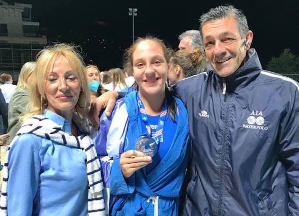 Μιχάλης Κουρέτας: Η κόρη ασημένια πρωταθλήτρια και ο πατέρας καμαρώνει!