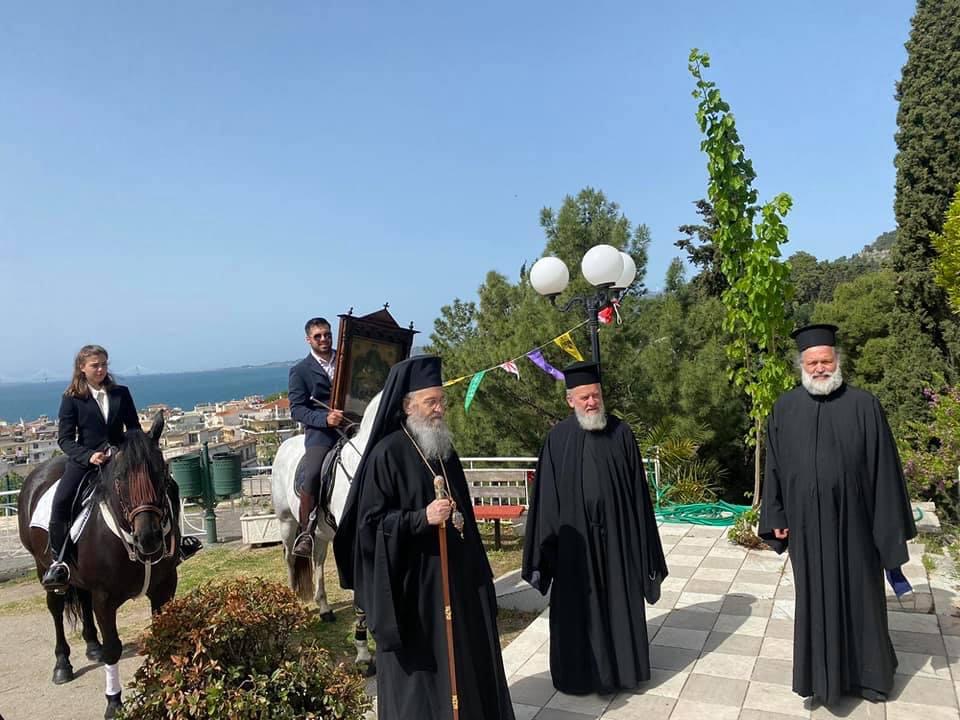 Έφιπποι στον Άγιο Γεώργιο Ναυπάκτου