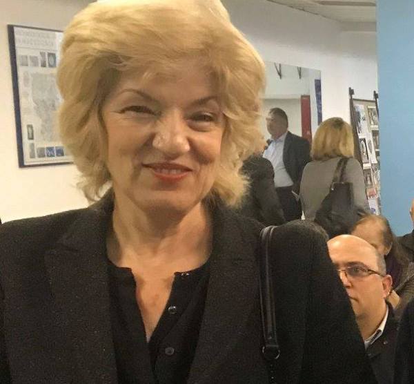 Σία Αναγνωστοπούλου: Κοσμοπολίτες ...της συμφοράς!