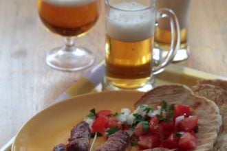 Χοιρινά κεμπάπ στο γκριλ