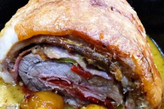 Χοιρινό ρολό γεμιστό