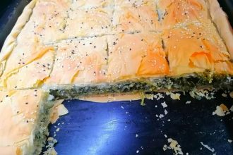 Χορτόπιτα με τραγανό φύλλο