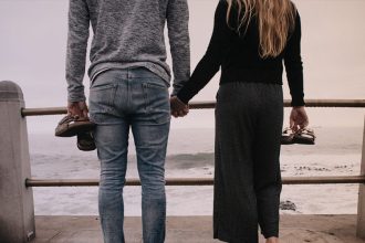 Συμβουλές για να "χτίσουμε" μια σχέση εμπιστοσύνης με το σύντροφό μας